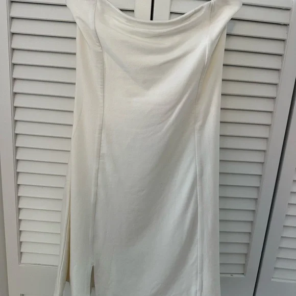 Oh Polly Strapless White Dress - Picture 5 of 5